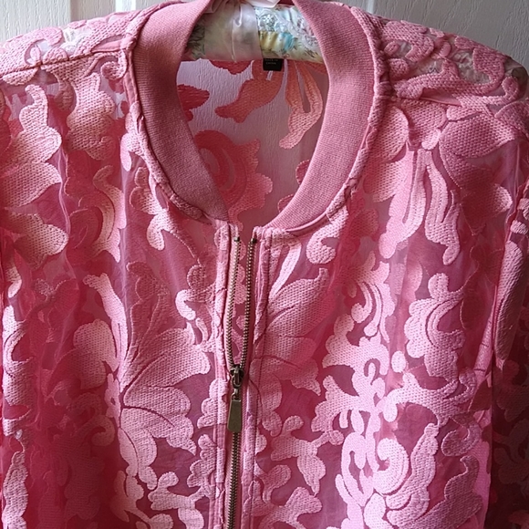 Lacy jacket - Picture 2 of 5